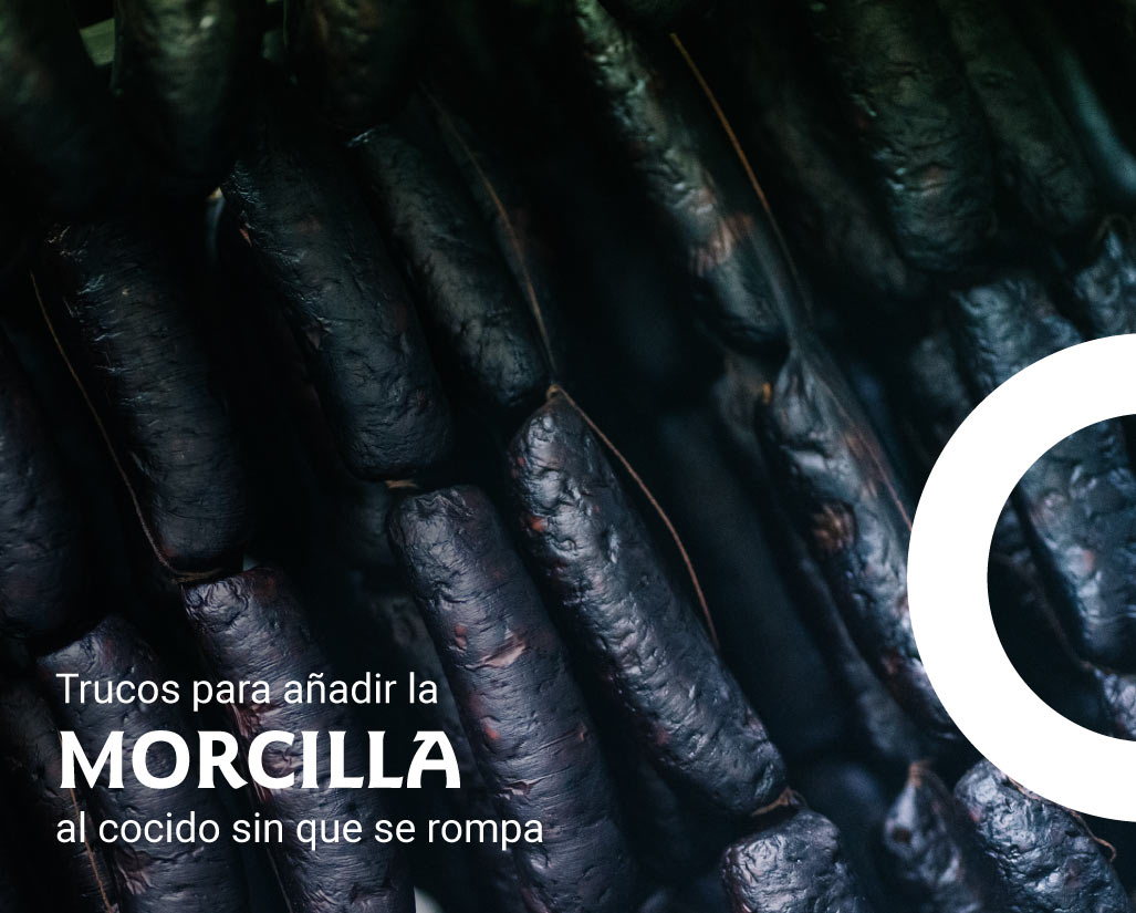 Olla de cocido tradicional asturiano con morcilla y compango